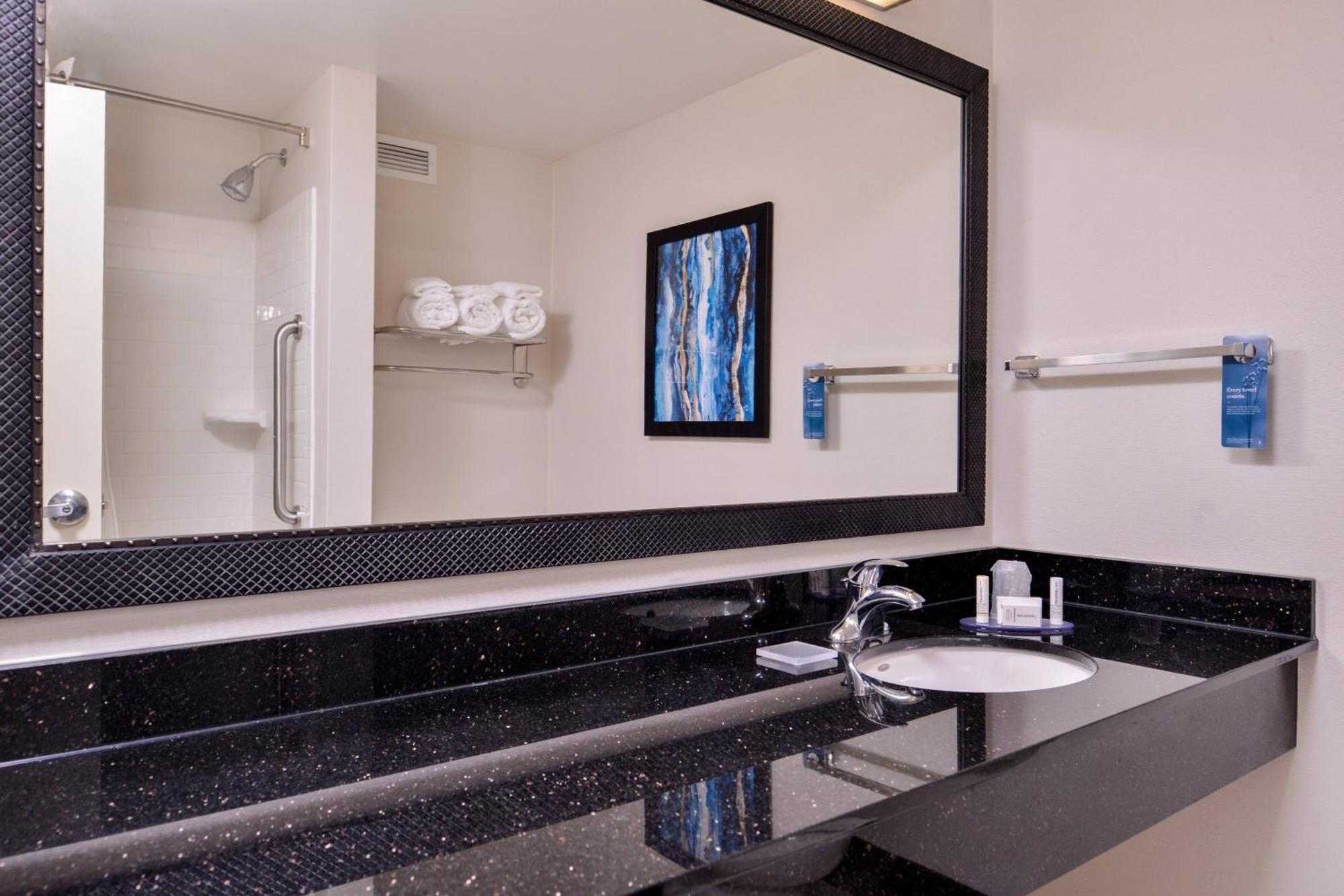 Fairfield Inn & Suites Raleigh-Durham Airport/Brier Creek Esterno foto